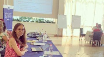 21 A3 A8 E6 42 F6 4 DE6 8 E02 409 F444 AC654 scaled 359x269